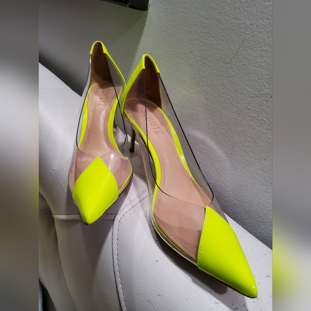 SCHUTZ Cendi Neon Green and Clear Pumps Size 6,5